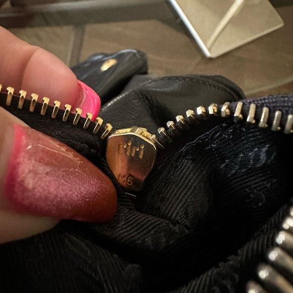 💜 guaranteed Authentic Prada Black Fiocco Bow Calf Leather
Handbag💜 - Picture 11 of 16